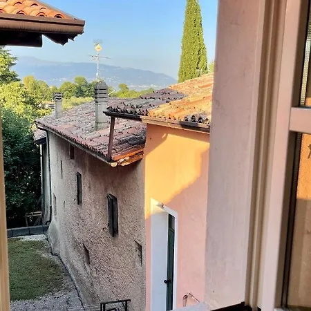 Borgo Dei Sogni - Unique Loft - Di Garda Apartment San Felice del Benaco