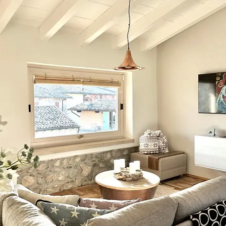 Borgo Dei Sogni - Unique Loft - Di Garda * San Felice del Benaco