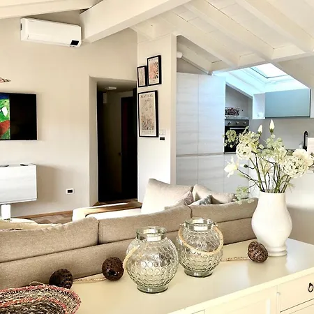 Borgo Dei Sogni - Unique Loft - Di Garda Apartment