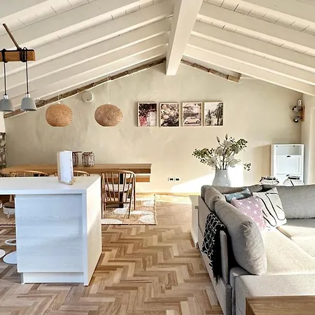 Borgo Dei Sogni - Unique Loft - Di Garda *