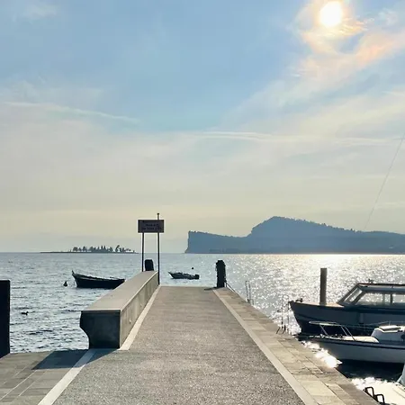 Apartamento Borgo Dei Sogni - Unique Loft - Di Garda *