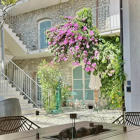 Apartamento Borgo Dei Sogni - Unique Loft - Di Garda San Felice del Benaco