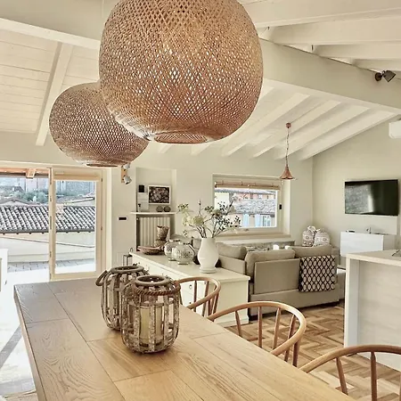 Borgo Dei Sogni - Unique Loft - Di Garda Apartamento