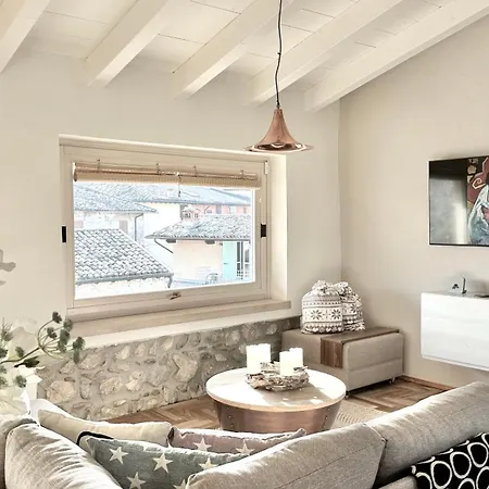Borgo Dei Sogni - Unique Loft - Di Garda San Felice del Benaco